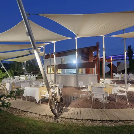 Xanthe & Feriested 5*